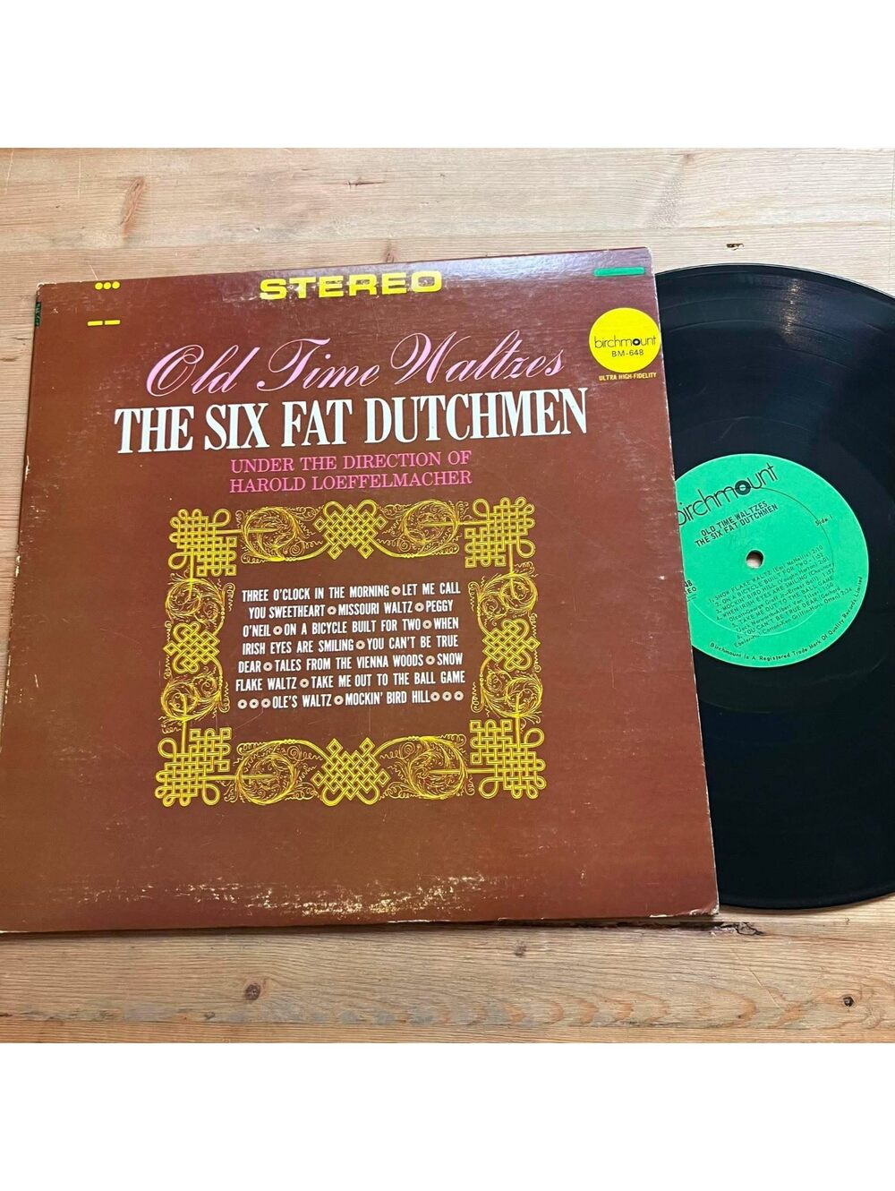 The Six Fat Dutchmen - Old Time Waltzes 33rpm VG+ VR15